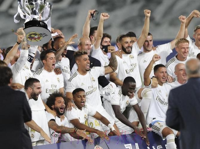 皇马近17年来正赛8战尤文 取得4胜2平2负成绩 皇马近17年来正赛8战尤文 取得4胜2平2负成绩